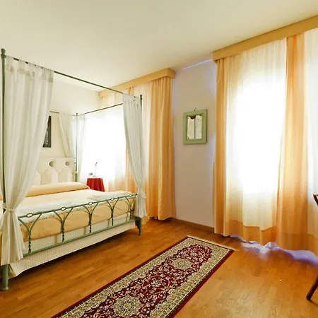 In Udine Ivn031011 Ayd 아파트 코르노 디 로사조